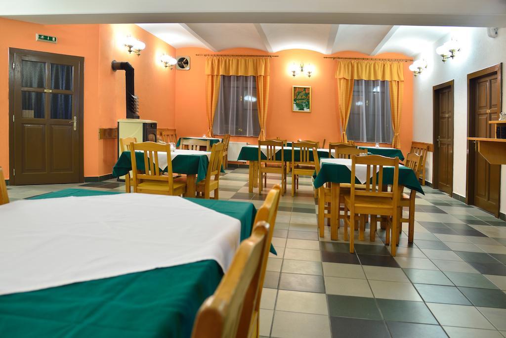 Pivovarsky Dvur Lipan Týn nad Vltavou Esterno foto